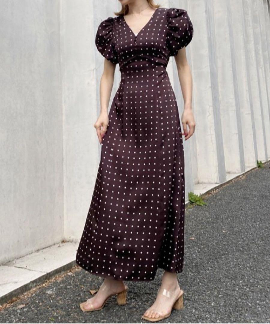 snidel ギャザーパフスリーブドットワンピース