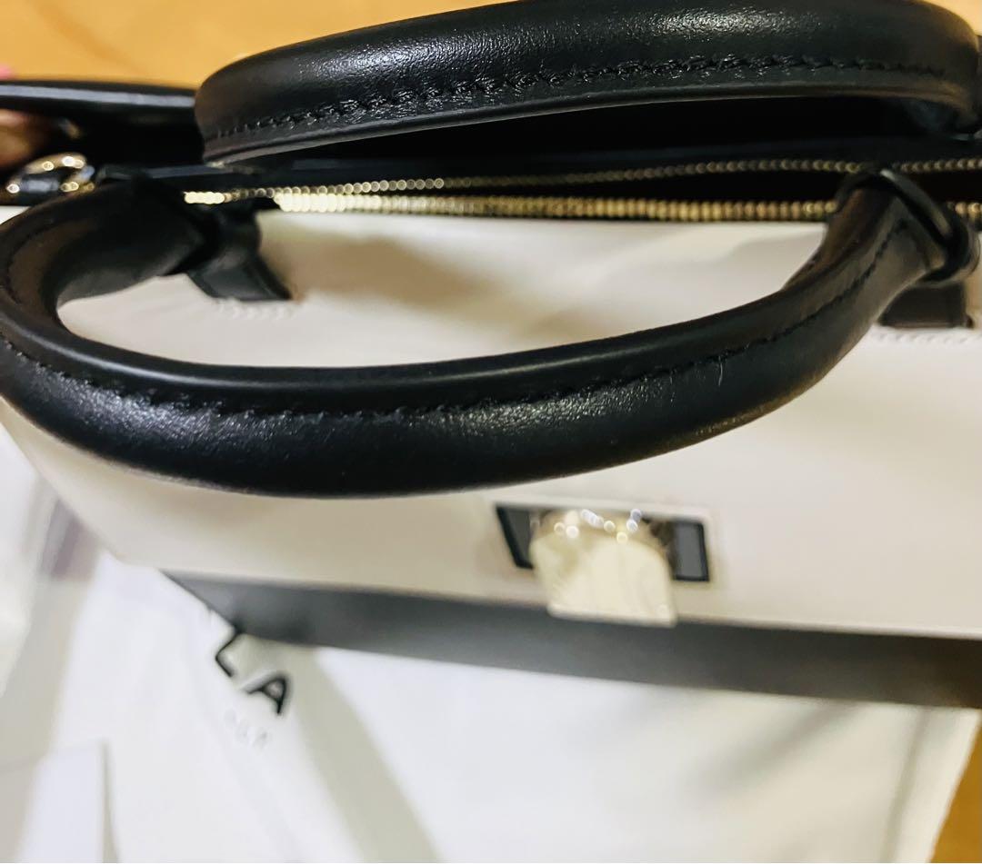お値下げ フルラ FURLA ハンドバッグ EMMA エマ 新品未使用