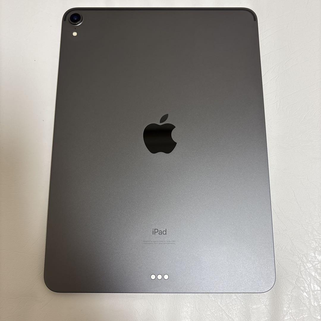 定番 Apple iPad Pro 第1世代11インチ スペースグレー 本体 iPad本体