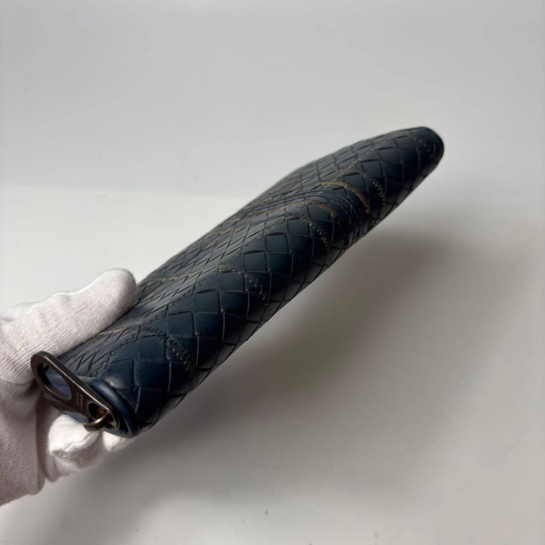 ボッテガヴェネタ　長財布　アトラス　イントレチャート　ラウンドジップ　ネイビー