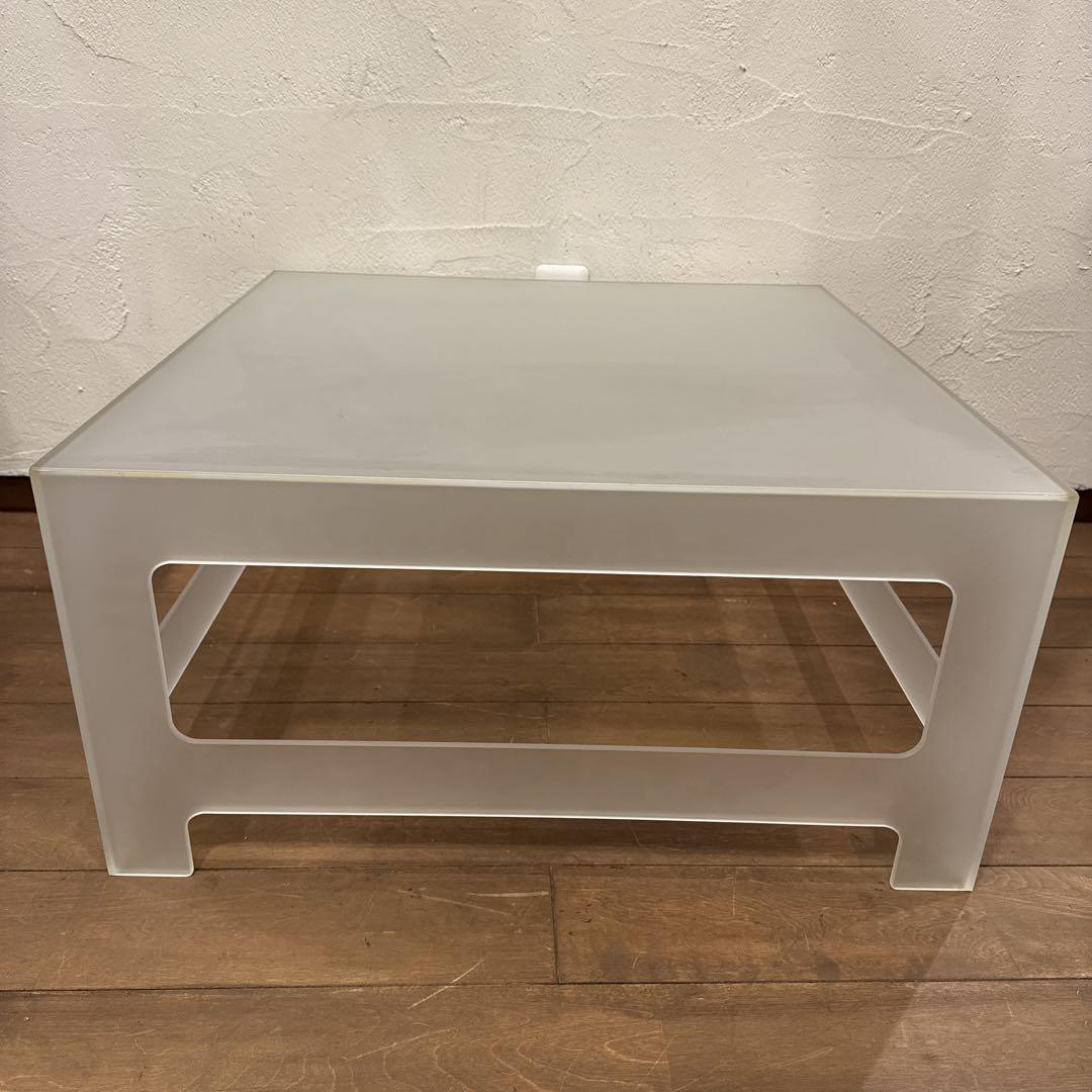 GLAS ITALIA NEZU カフェテーブル