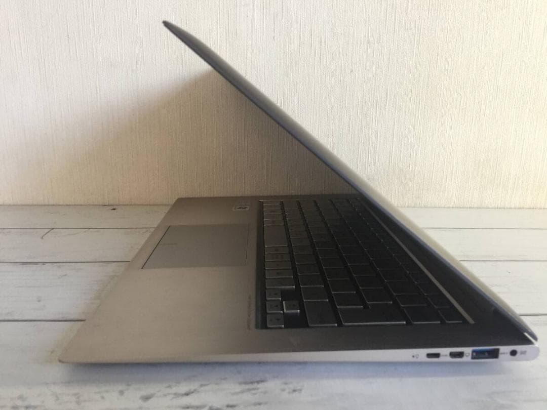 バッテリー新品同様】超大画面17インチ液晶ノートパソコン HP 超速NVMe