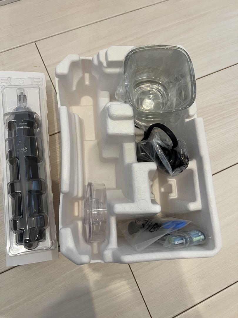 【新品・未使用】PHILIPS Sonicare DiamondClean 本体