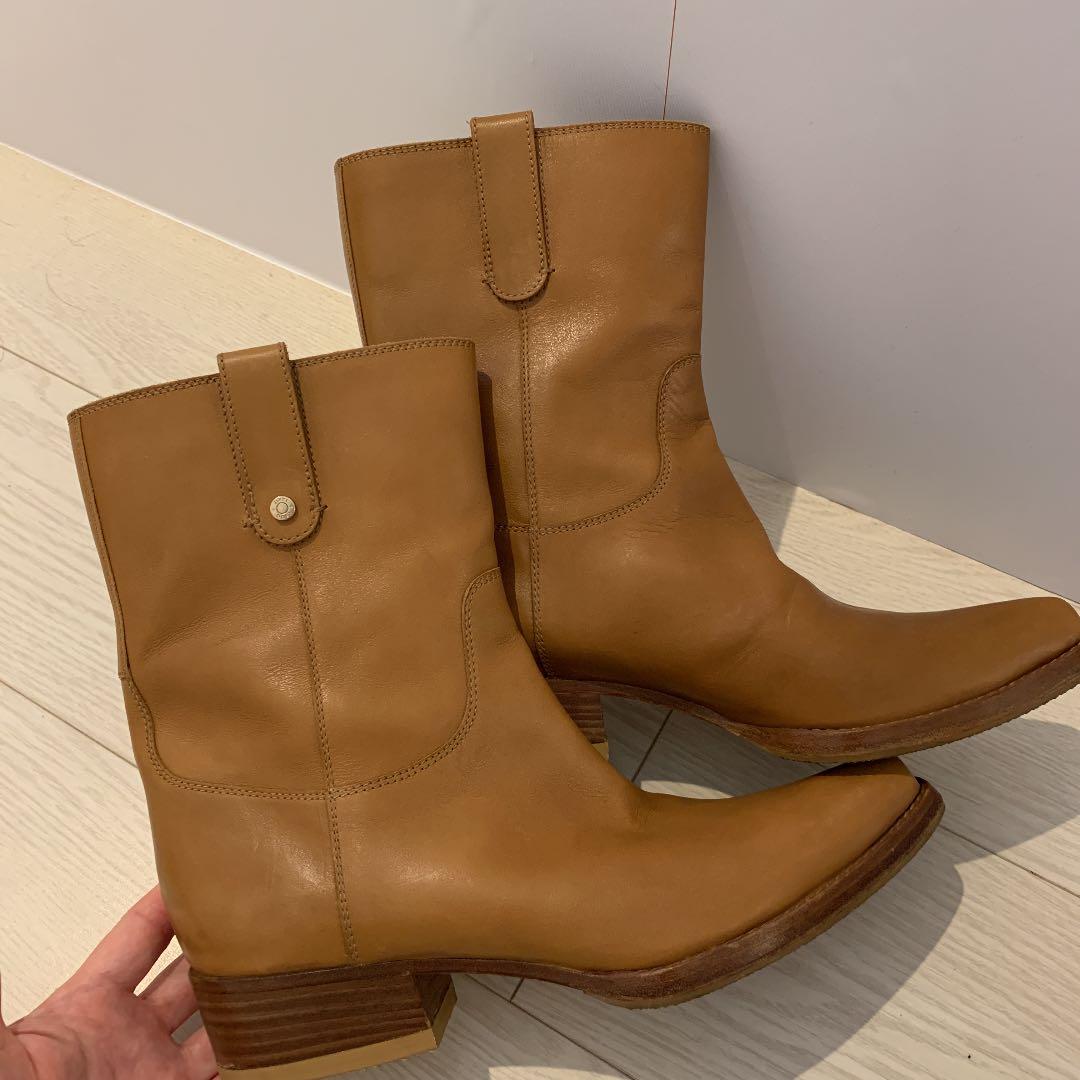 ショートブーツ