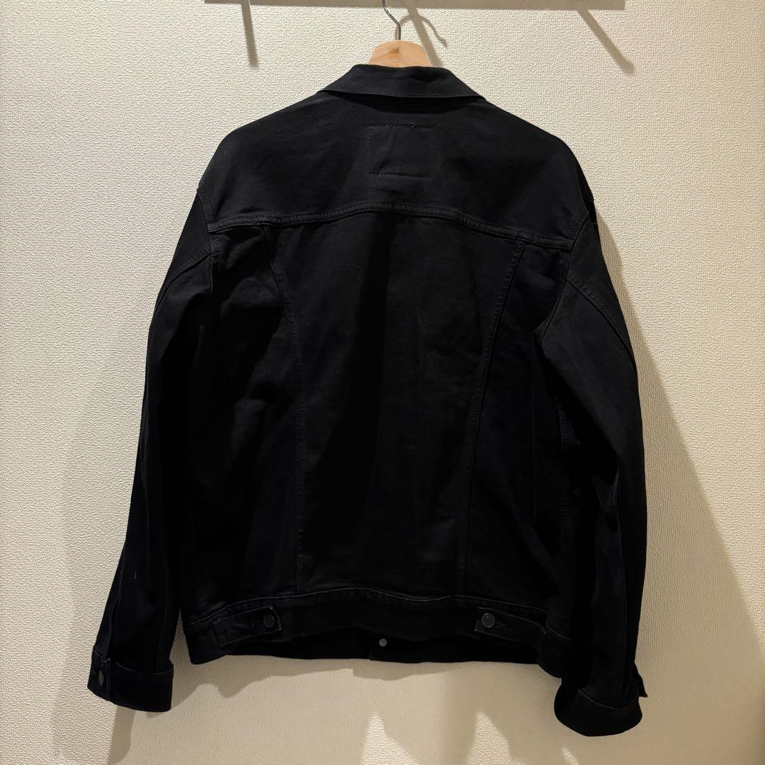 Levi's ブラックデニムジャケット2025年モデル