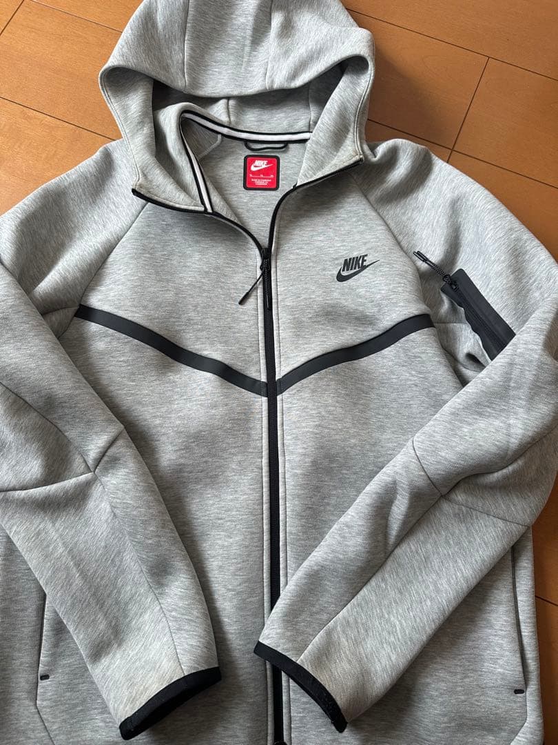 ナイキテックフリース