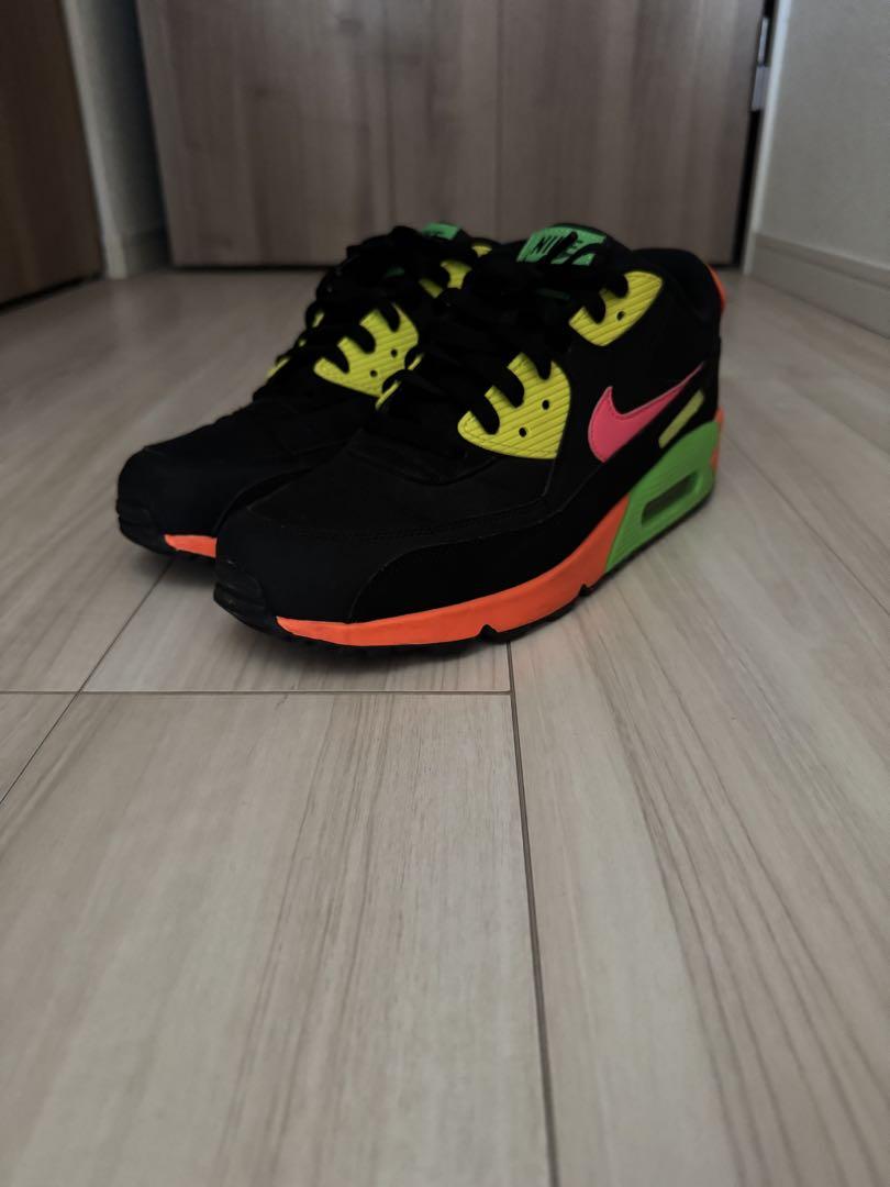 【すけ】Nike Air Max 90 Tokyo Neon