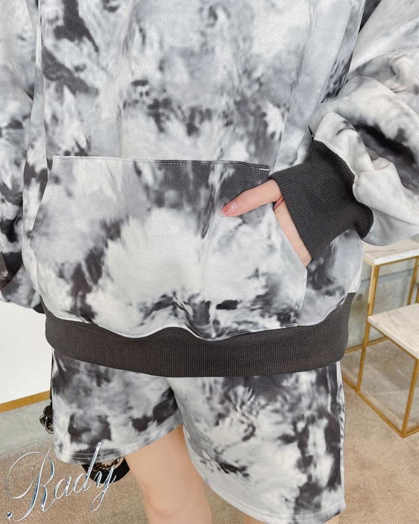 新品未開封】Rady 新作♡タイダイ柄ハーフセットアップ VR0465 | www