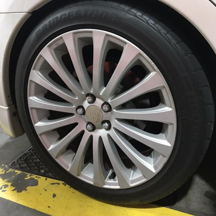 BR9 純正ホイール