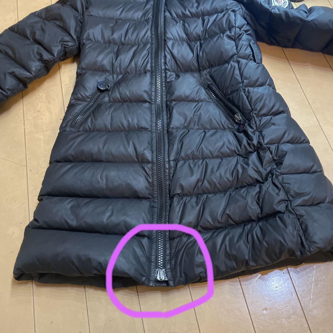 モンクレール  キッズ　８Ａ　MOKACINE