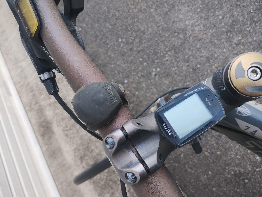 Trek FX7.4 クロスバイク　ロードバイク　現状品　引取限定　サビキズあり Trek FX7.4 クロスバイク 現状品 引取限定 サビキズあり - メルカリ