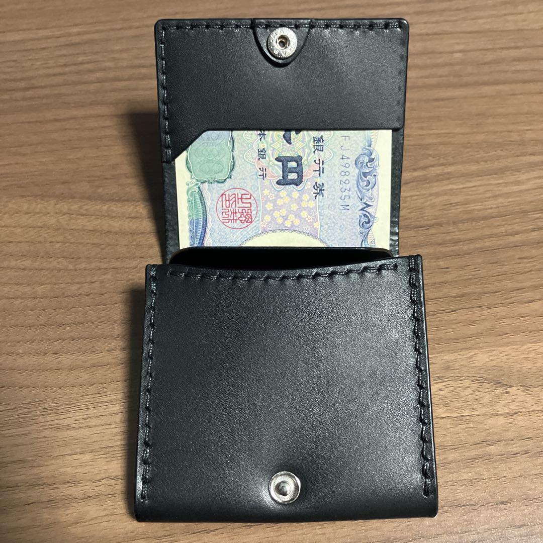 小銭とお札入れミニウォレット お札を折らずにしまえる イタリアンレザー
