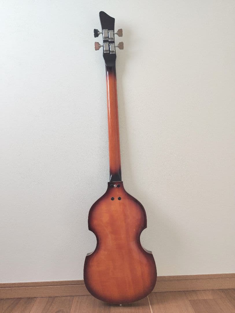 11300】Bacchus ジャズベースタイプ アクティブ サンバースト