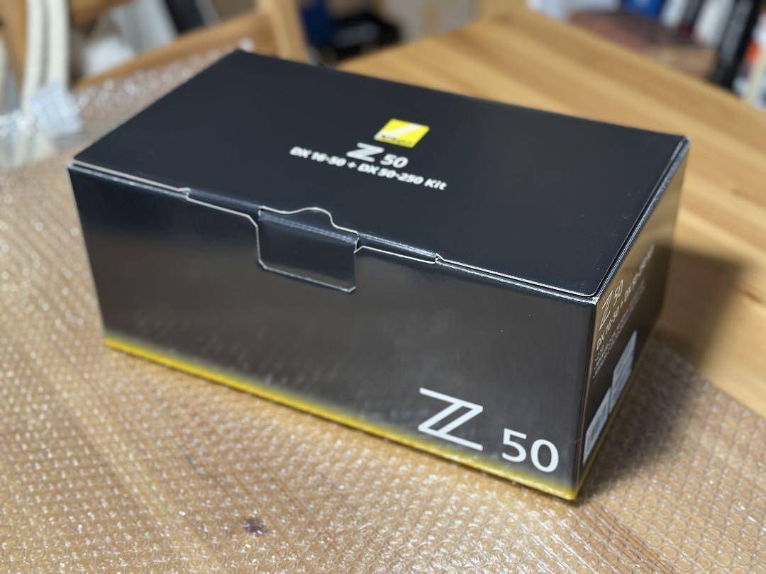 【シャッター数977枚】Nikon Z50 本体