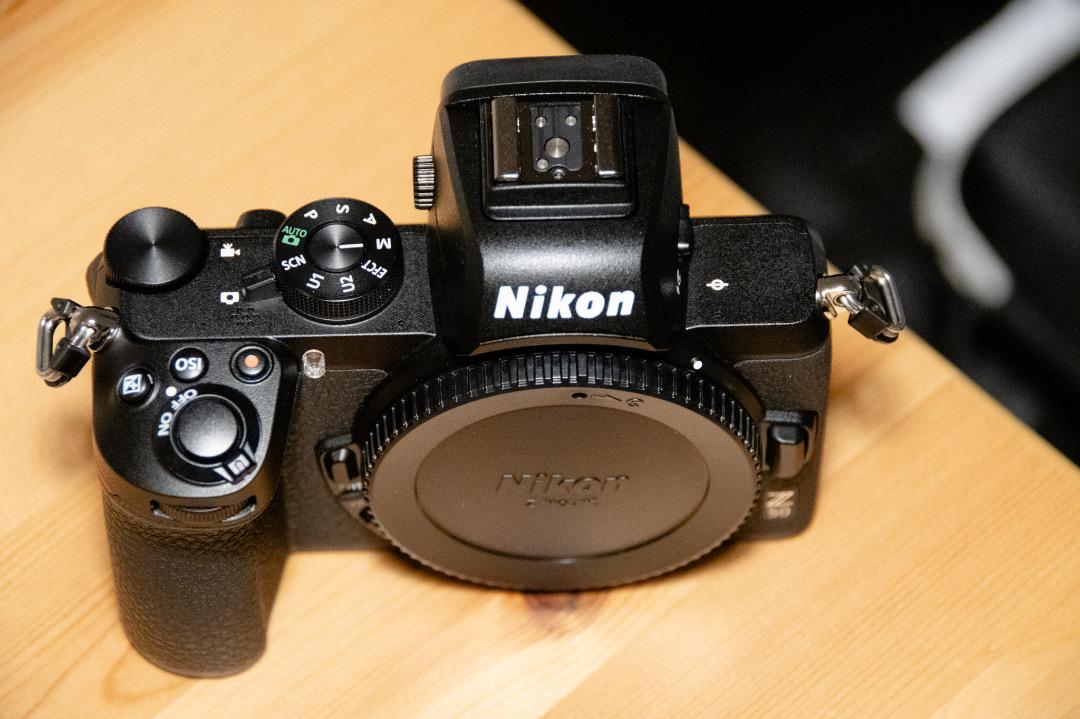 【シャッター数977枚】Nikon Z50 本体