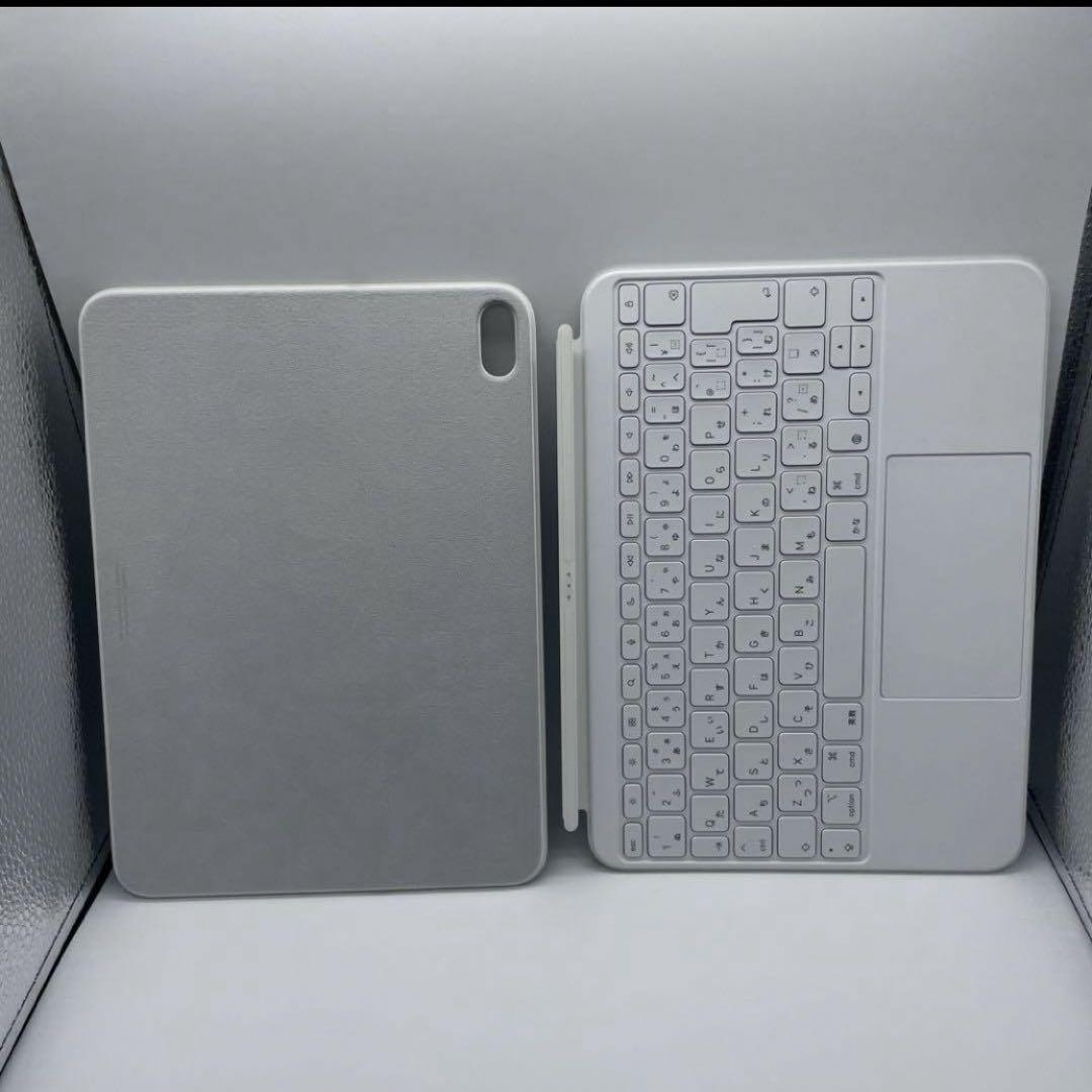 美品】 iPad Magic Keyboard Folio A2695