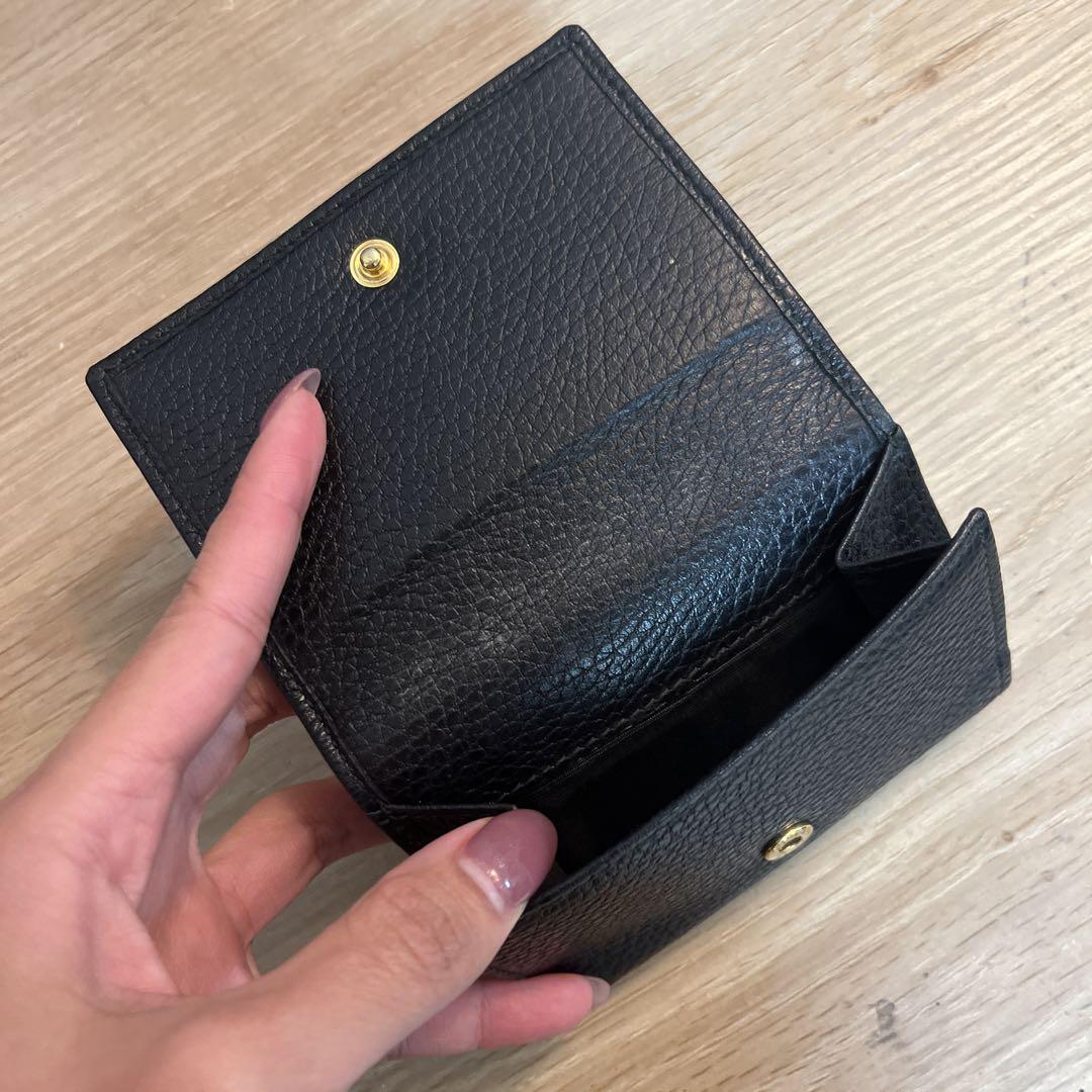 初売り旅行 GGロゴ 黒レザー三つ折り財布 小物