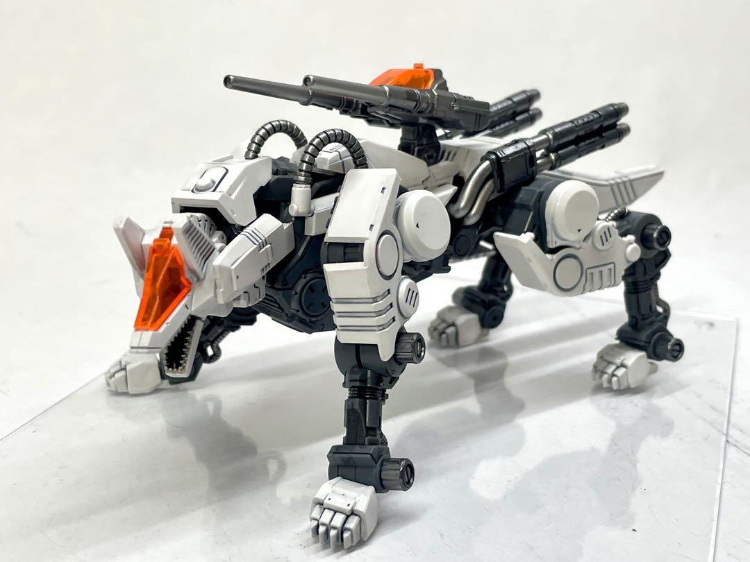 yearinさま専用　リアライズRMZ-003コマンドウルフ塗装完成品