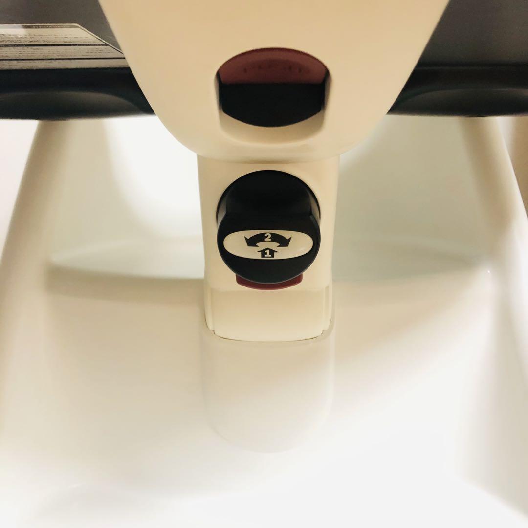 【良品✨】【廃盤品】ベビービョルン ハイチェア　ホワイト　ブラック