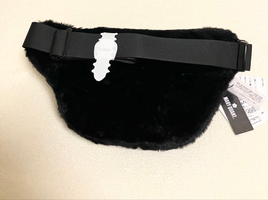 マリークワント ボディバッグ ウエストポーチ 新品 マリークワント ボディバッグ ウエストポーチ 新品