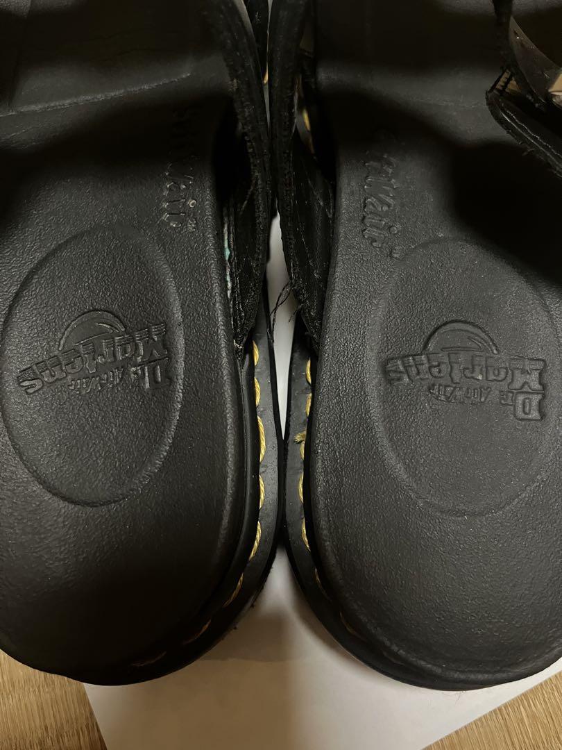 Dr.Martens 黒 ダブルバックルサンダル