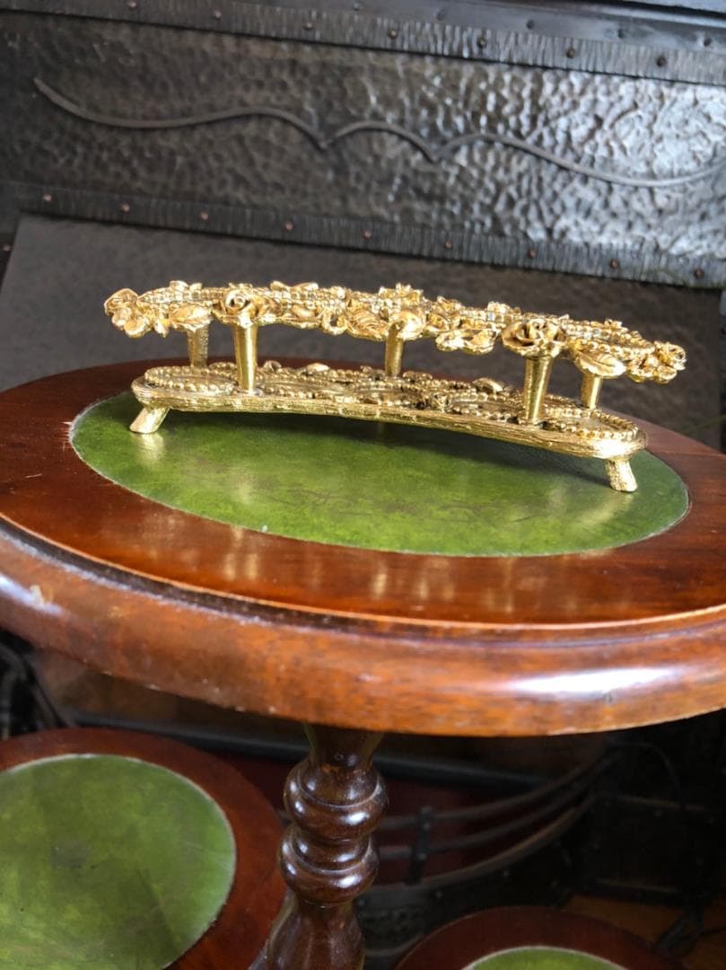 リップスティックホルダー