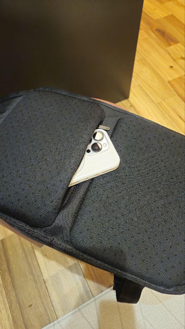 インケース ボディバッグ Incase Reform Sling Pack 2