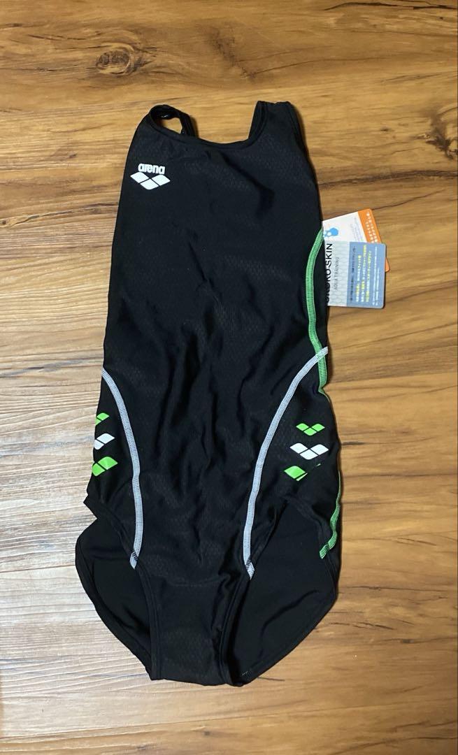 【新品未使用】競泳用水着
