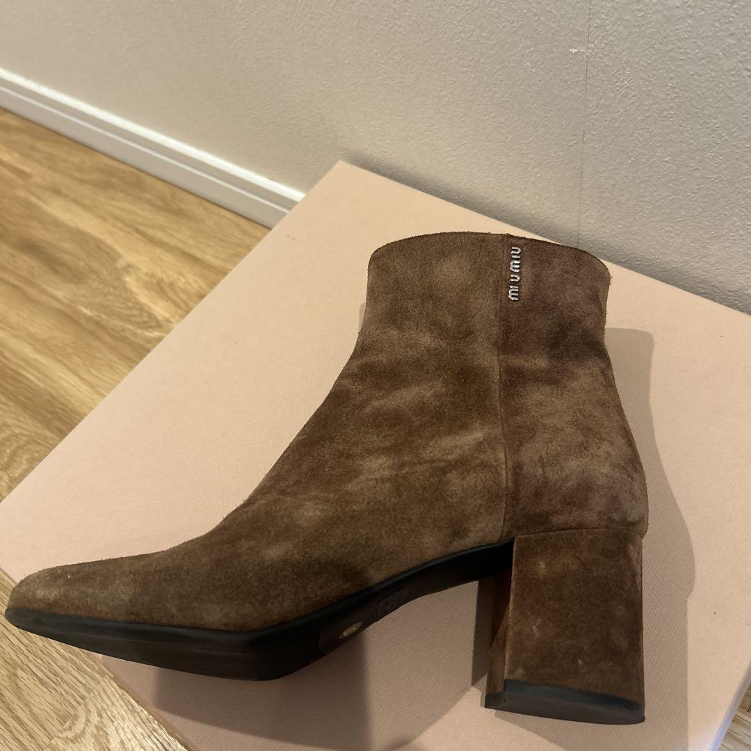 MIU MIU ショートブーツ 画像4