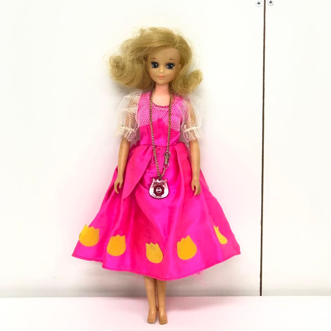 g83-f マテル チューリーちゃん 本体 服 オリジナルペンダント付きMATTEL