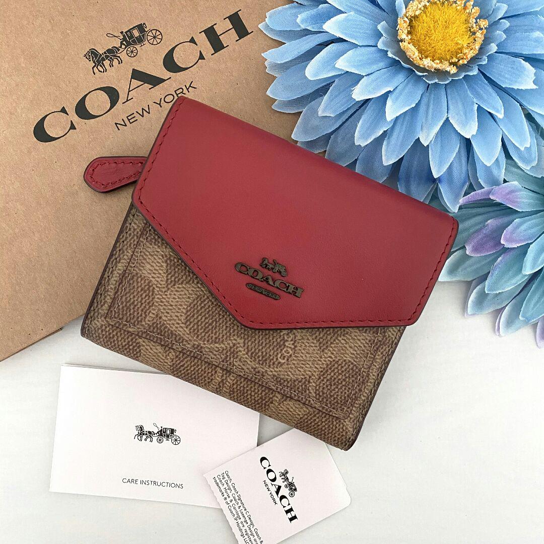 新品☆COACH 折り財布　メンズ カーキ シグネチャー レザー 折り財布 新品】COACH コーチ 折り財布 メンズ カーキ シグネチャー
