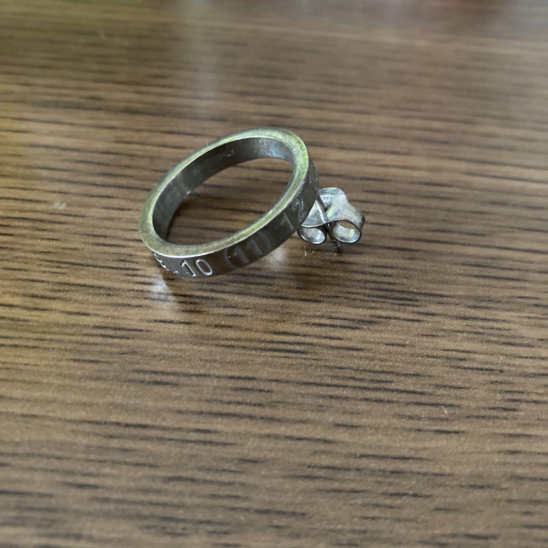 マルジェラ  ピアス