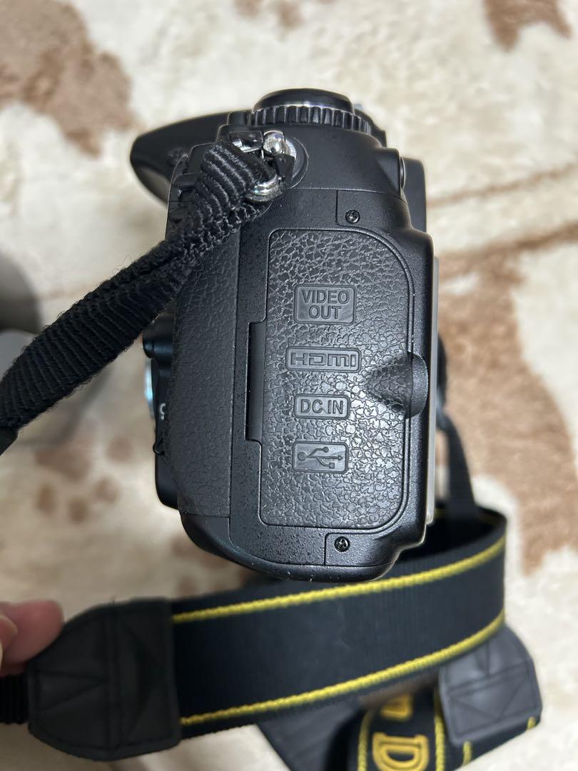 Nikon D300デジタル一眼レフカメラ