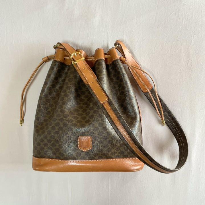 ブラック系【70%OFF】 OLD CELINE / マカダム柄 巾着ショルダーバッグ ショルダーバッグ バッグブラック系¥24,531-eur-artec.fr ブラック系【70%OFF】 OLD CELINE / マカダム柄 巾着ショルダーバッグ ショルダーバッグ バッグブラック系¥24,531-eur-artec.fr
