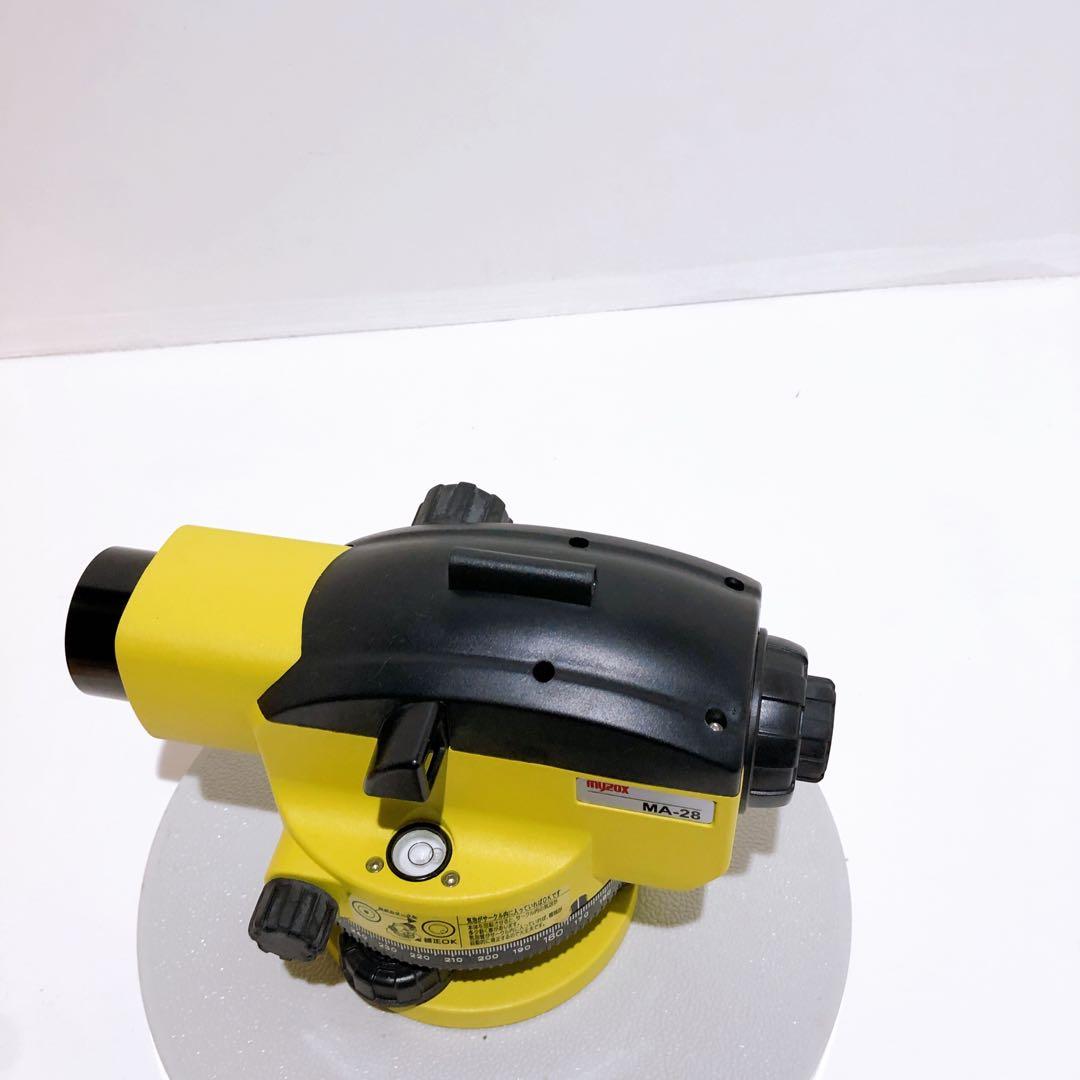 オートレベル MA-28目立った傷や汚れなし