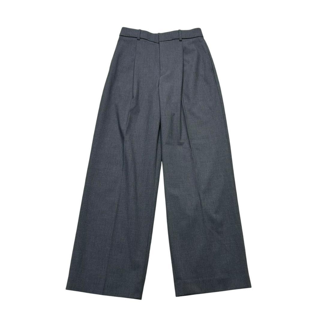 ユニクロ　セットアップスーツ　リラックスフィットジャケット　タックワイドパンツ