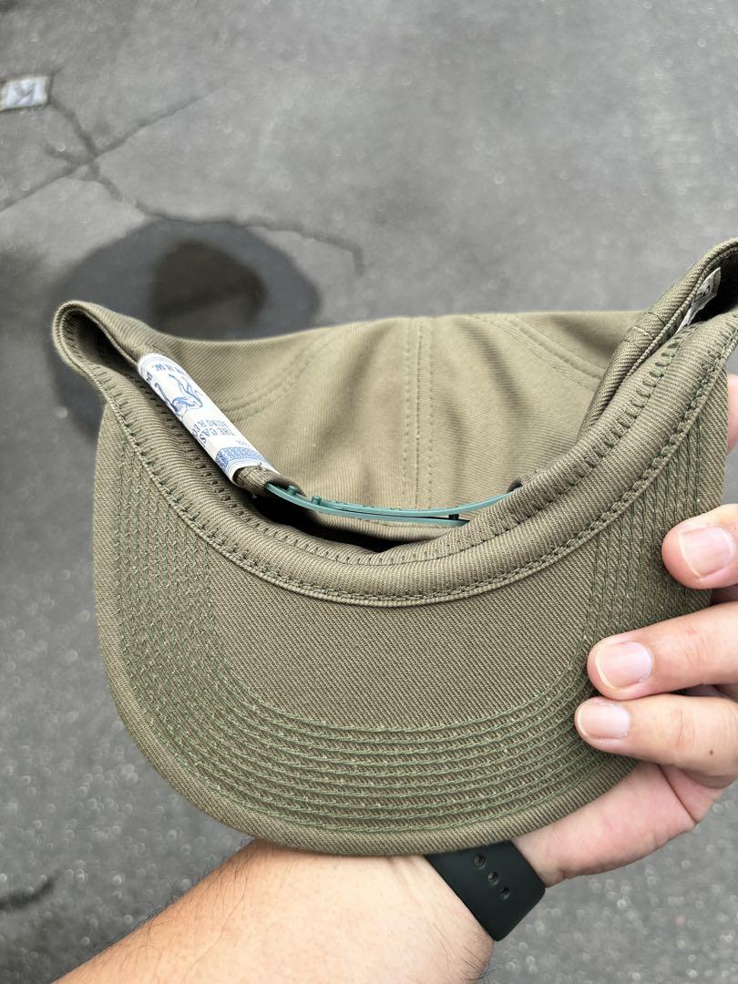 HW dog &co ドッグ　トラッカーキャップ　オリーブ　新品　サイズ