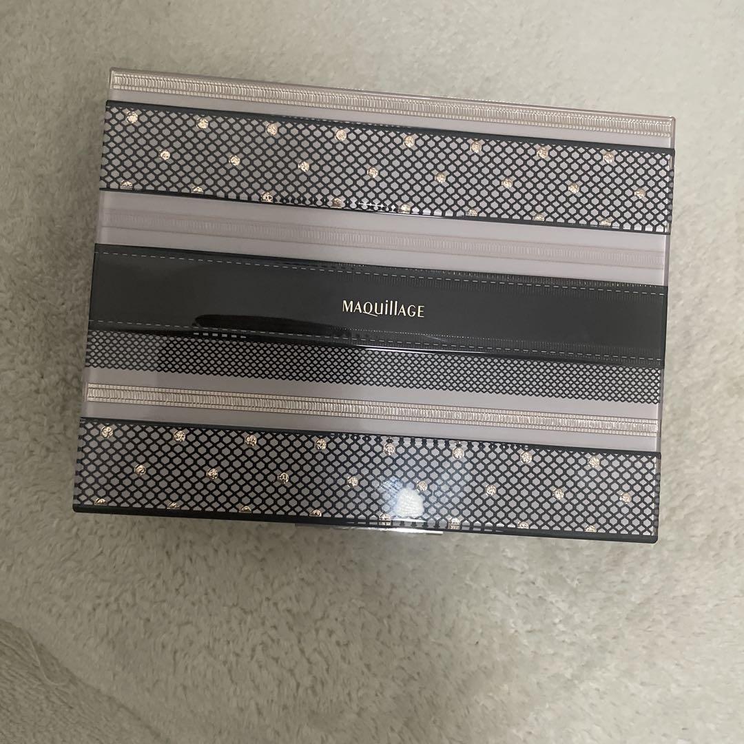 マキアージュ
