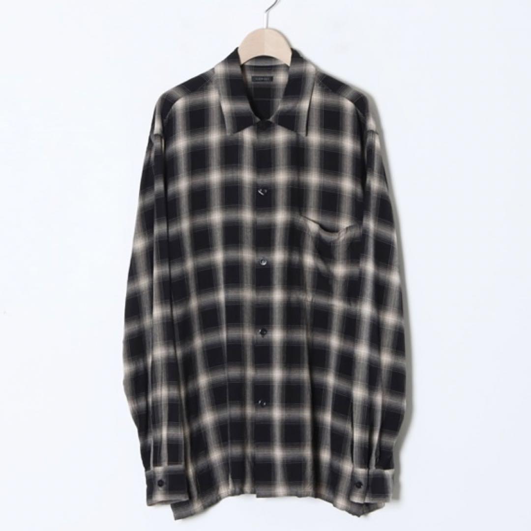 美品 ISSEY MIYAKE プリーツ ロングコート（美品 プリーツ