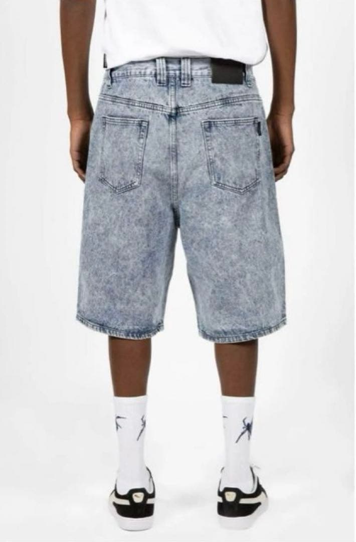 【新品未使用】希少 WASTED PARIS デニムショーツ ケミカルウォッシュ 【新品未使用】希少 WASTED PARIS デニムショーツ ケミカルウォッシュ