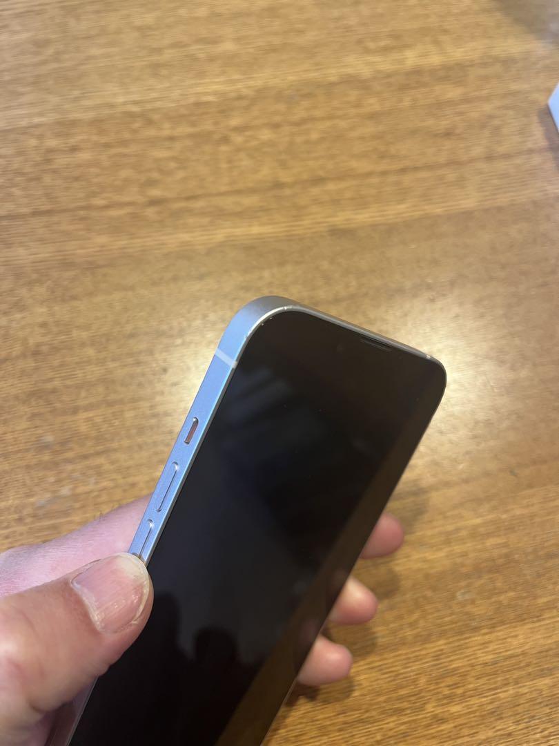 Apple iPhone 13 256GBホワイト 本体
