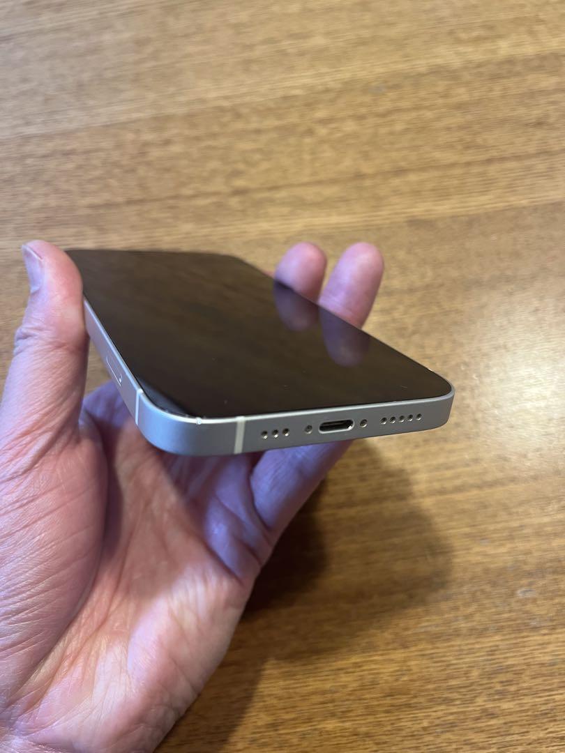 Apple iPhone 13 256GBホワイト 本体