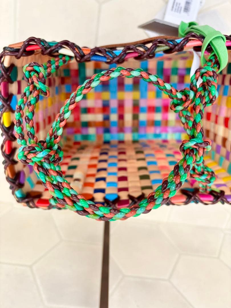 ケーキバスケットMARNI