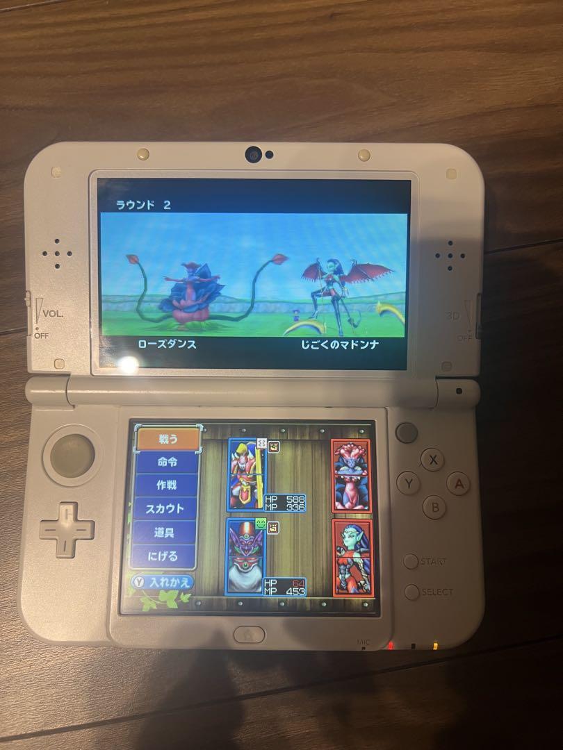 New Nintendo 3DS 本体 ホワイト　任天堂 4点セット