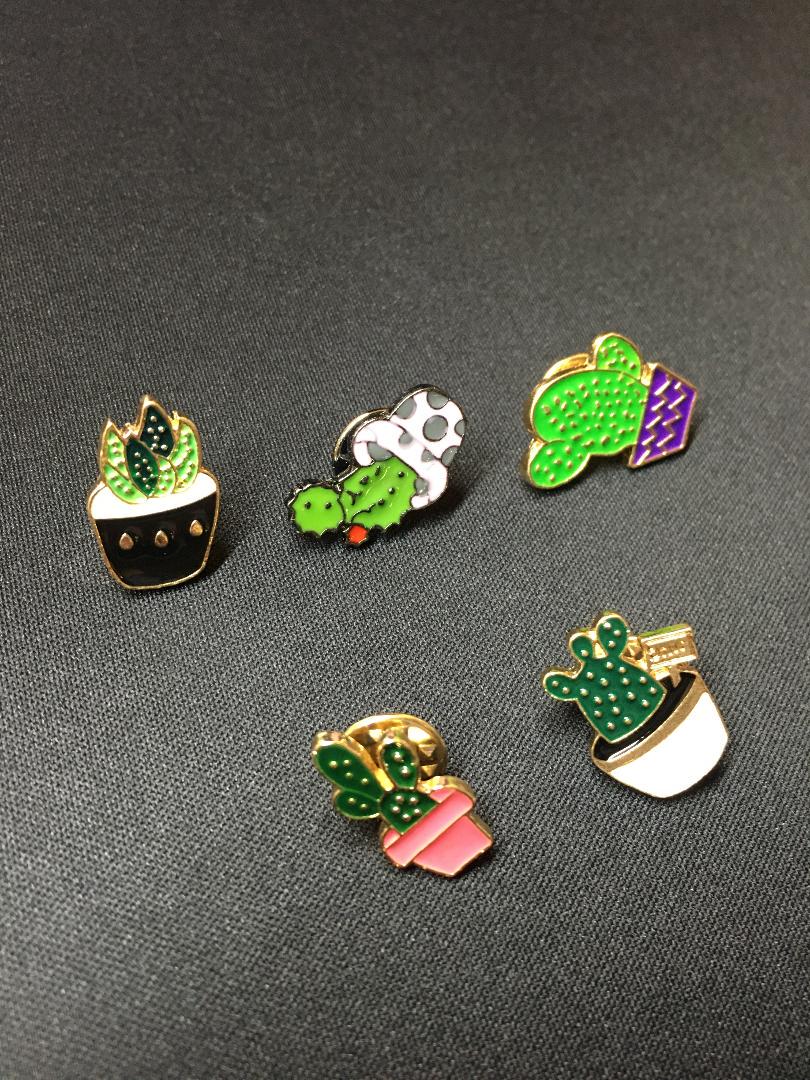 未使用品 おしゃれ かわいい サボテン ピンバッジ 5点セット まとめ売り Shop At Mercari From Japan Buyee Bot Online