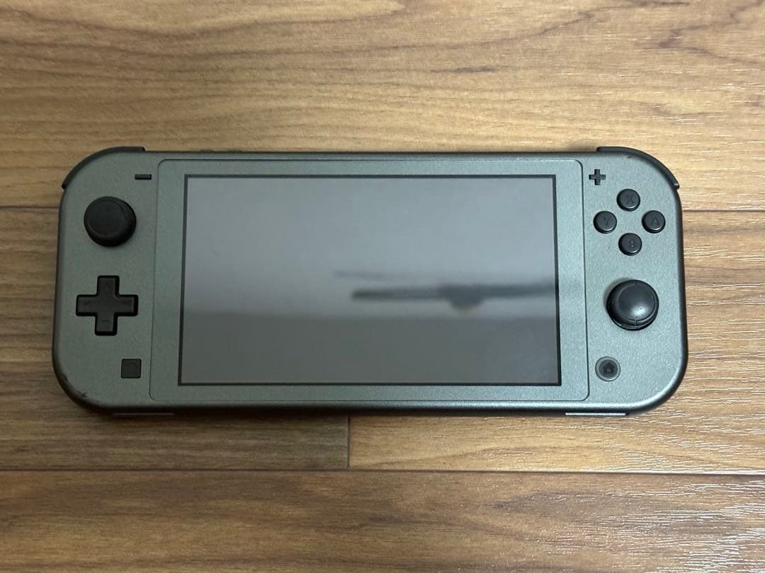 Nintendo Switch Lite ポケモンデザイン