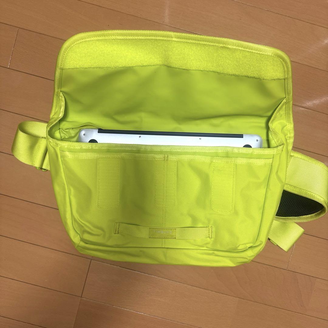TIMBUK2 ネオンイエロー メッセンジャーバッグ - メルカリ