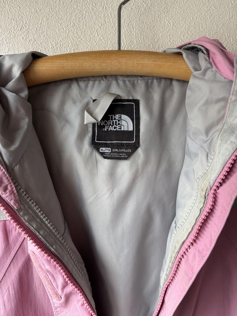 THE NORTH FACE HYVENT nylon jacket
