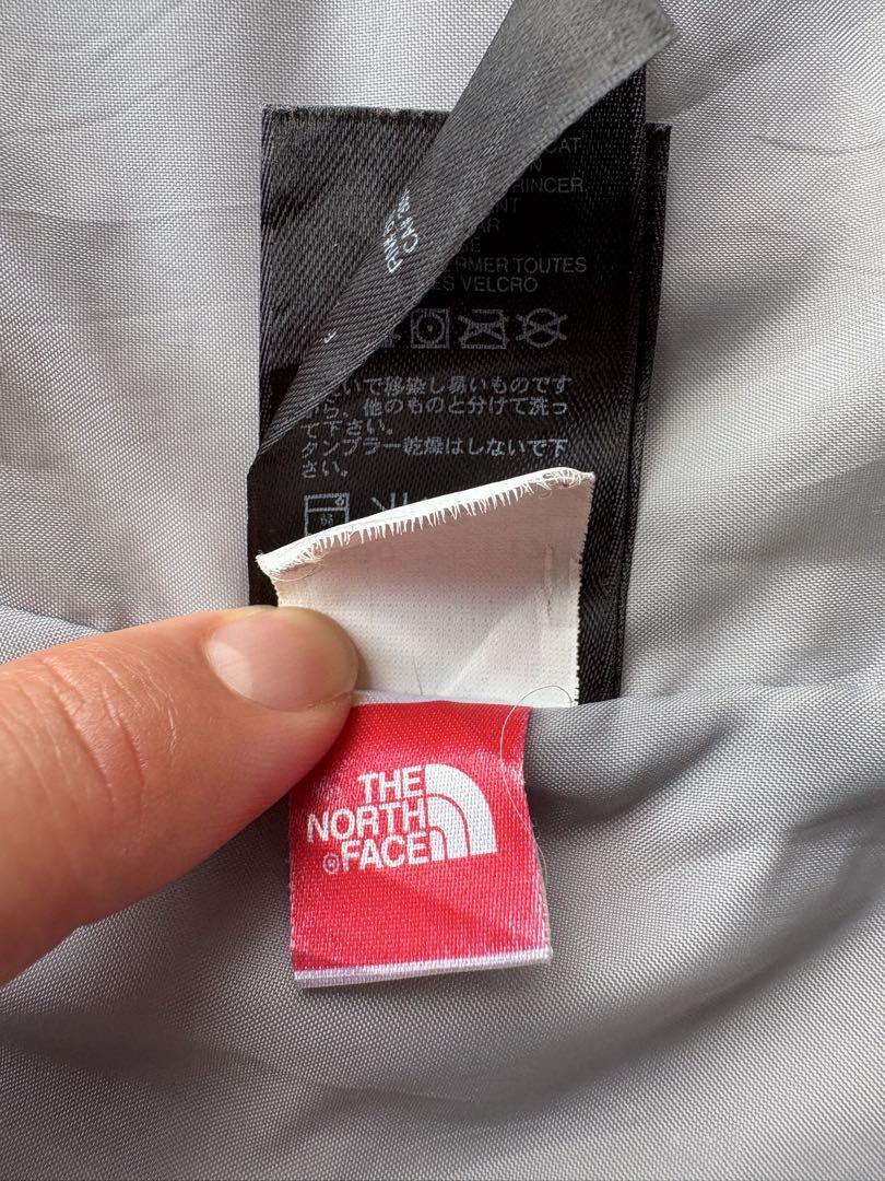 THE NORTH FACE HYVENT nylon jacket
