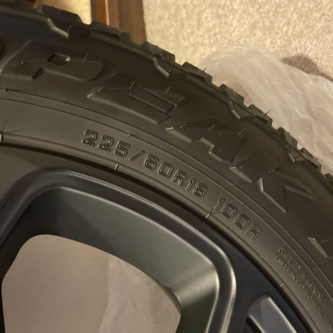 Rav4オフロードパッケージ純正タイヤ・ホイール ナット付き